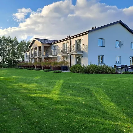 בית אירוח Goscinne Lawendowy Dwor