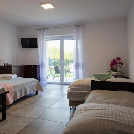 Goscinne Lawendowy Dwor מיקוז'בו