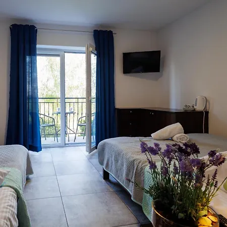 Goscinne Lawendowy Dwor בית אירוח