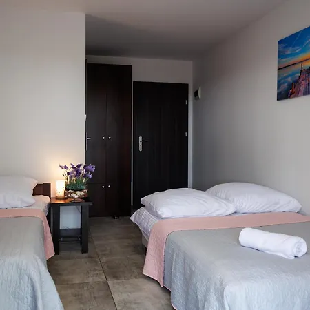 בית אירוח Goscinne Lawendowy Dwor מיקוז'בו