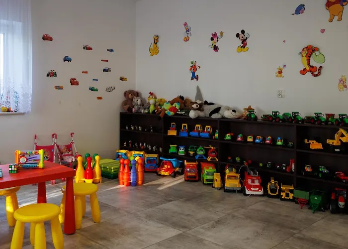 Goscinne Lawendowy Dwor 民宿 米科泽沃