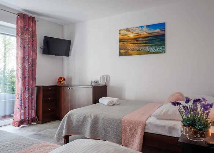 Goscinne Lawendowy Dwor 民宿 *